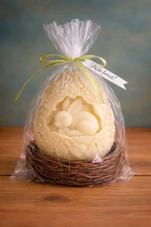 Lumânare Paște ou iepuraș decorativ în cuib